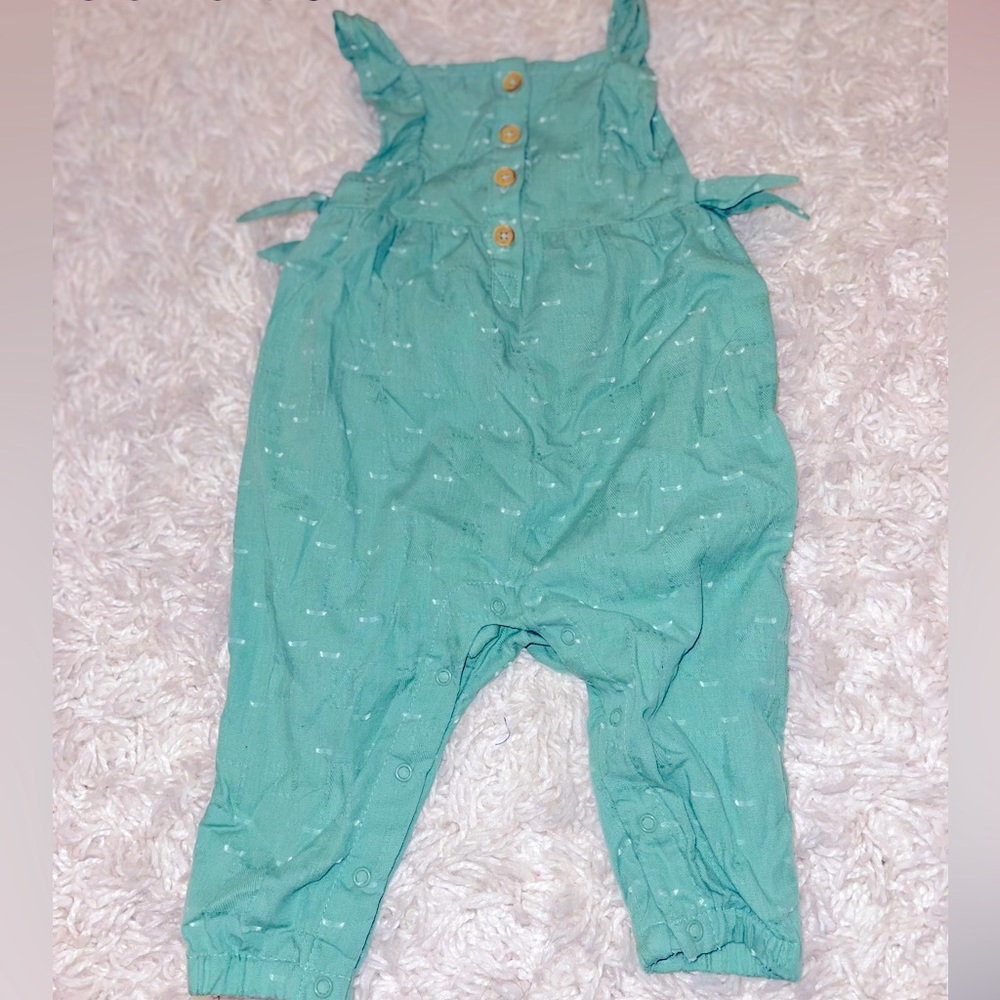Cat & Jack jumpsuit 3-6 months